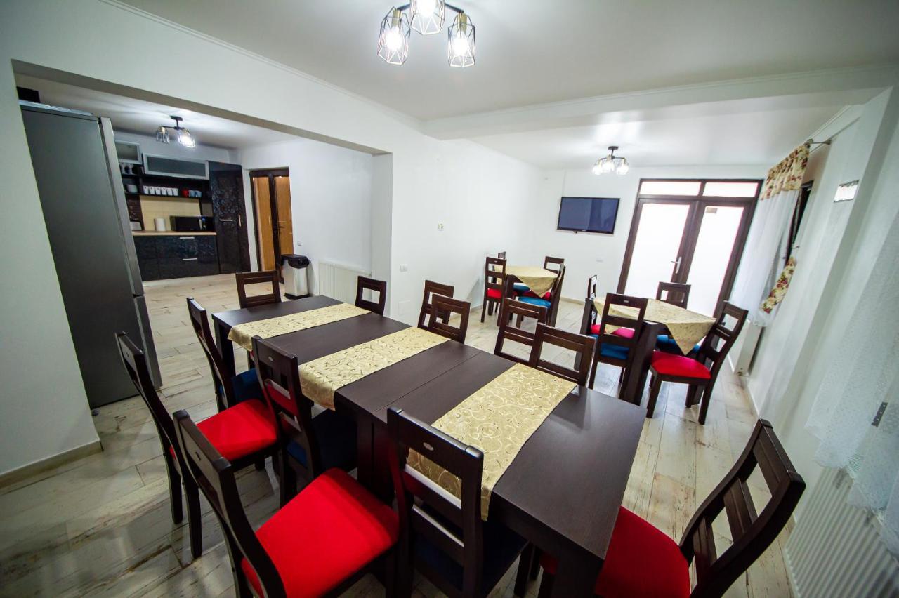 Casa Avram Villa Râmnicu Vâlcea Eksteriør billede