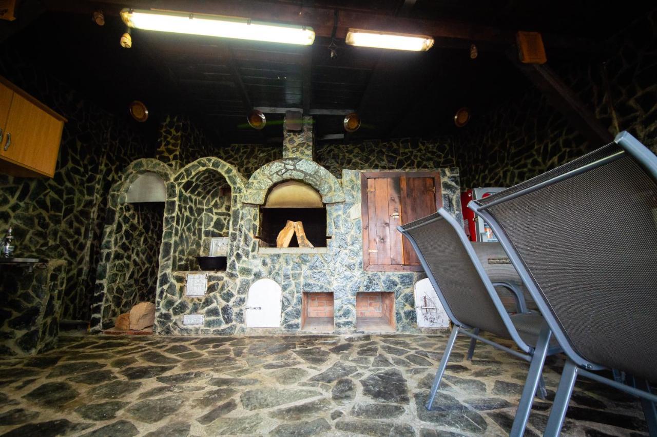 Casa Avram Villa Râmnicu Vâlcea Eksteriør billede