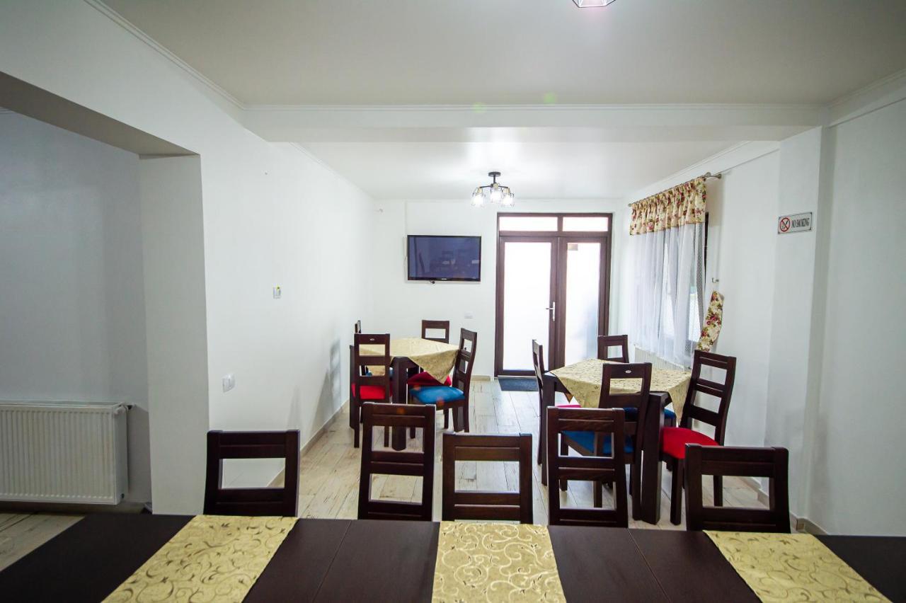 Casa Avram Villa Râmnicu Vâlcea Eksteriør billede