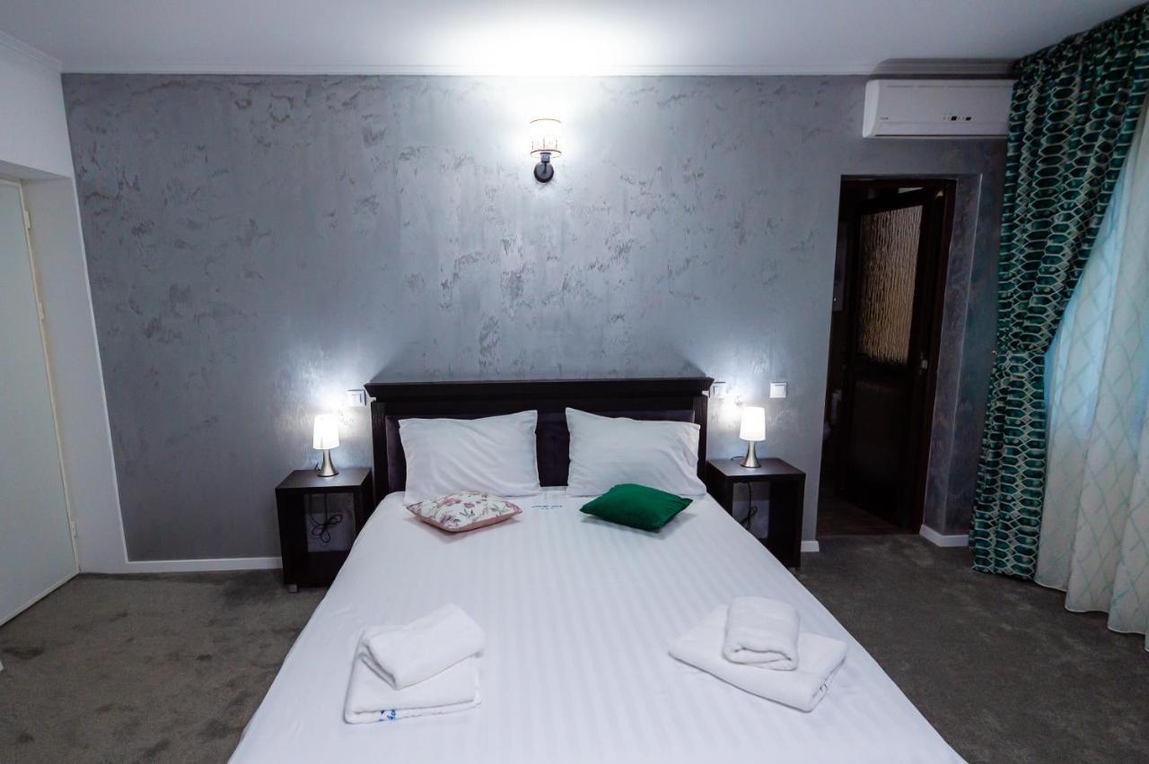 Casa Avram Villa Râmnicu Vâlcea Eksteriør billede