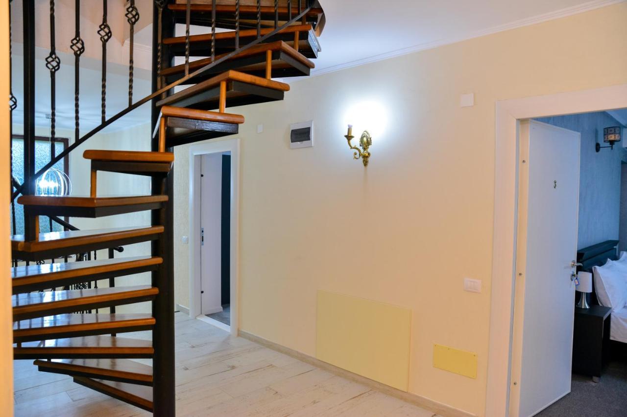 Casa Avram Villa Râmnicu Vâlcea Eksteriør billede