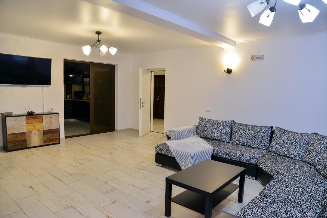 Casa Avram Villa Râmnicu Vâlcea Eksteriør billede