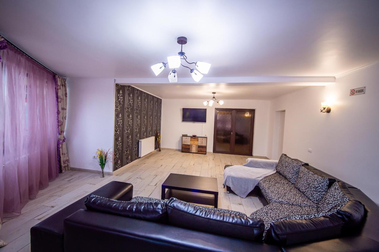 Casa Avram Villa Râmnicu Vâlcea Eksteriør billede
