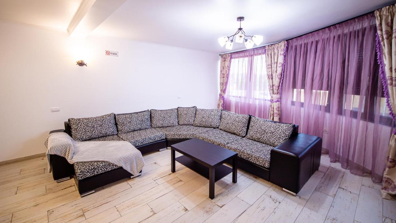 Casa Avram Villa Râmnicu Vâlcea Eksteriør billede
